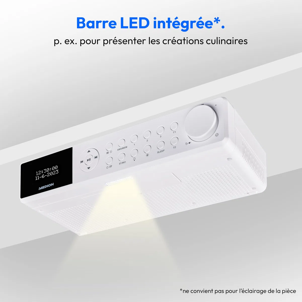 MEDION E6660 Radio de Cuisine (Dab+ Radio de Cuisine, PLL Radio FM, Bluetooth, LED Barre de lumière, sous Le comptoir, Cuisson minuterie, Affichage de l'heure) Blanc ;